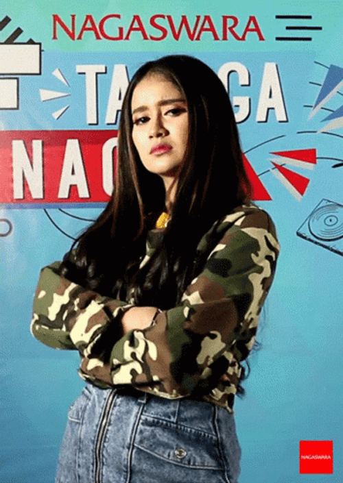 Nagaswara Jam Berapa Ini Glare GIF