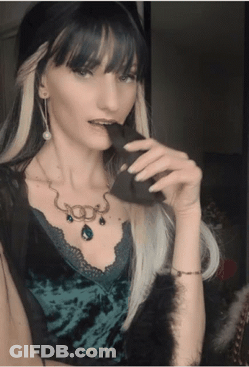 Narcissa Malfoy Seducing GIF