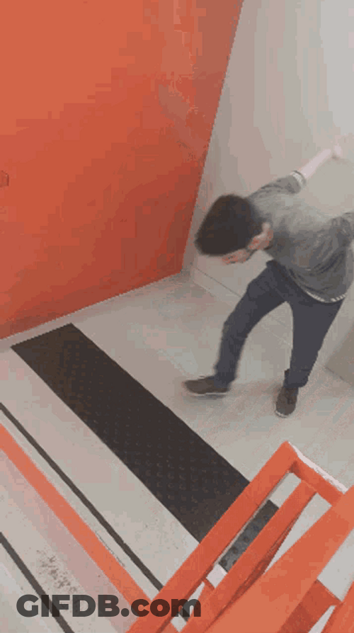 Naruto Run Down The Stairs Wisecoles GIF