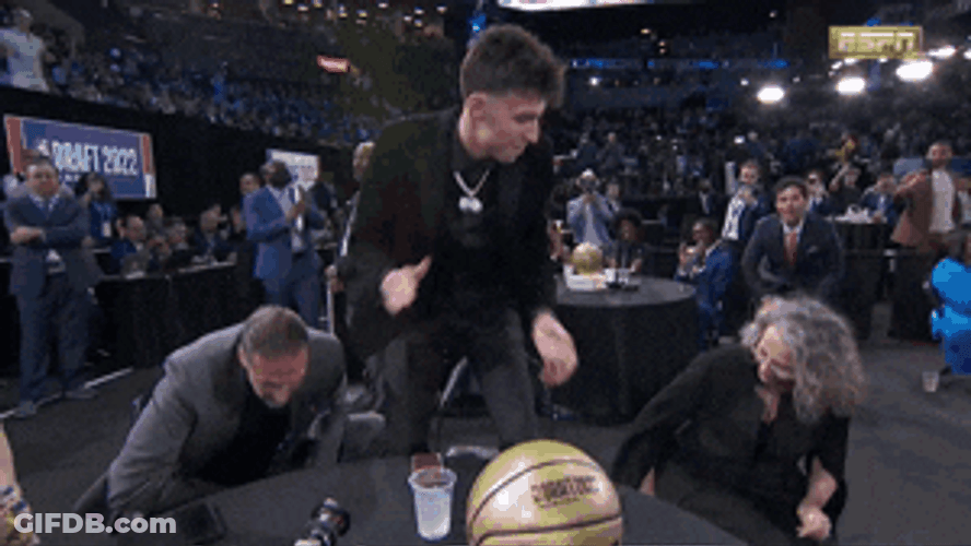 Nba Draft Chet Holmgren Applauding GIF