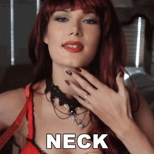 Neck Sabrina Vaz GIF