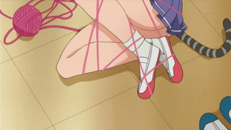 Neko Makenki Anime Catched On Rope GIF