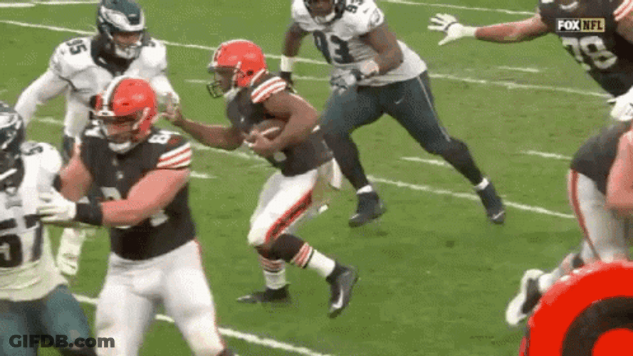 Nick Chubb Strong Stiff Arm GIF