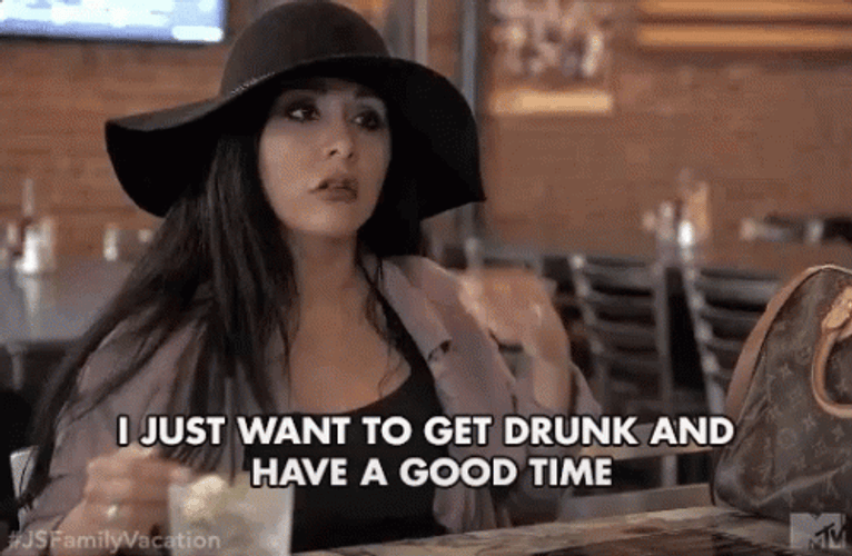 Nicole Snooki Polizzi Get Drunk GIF