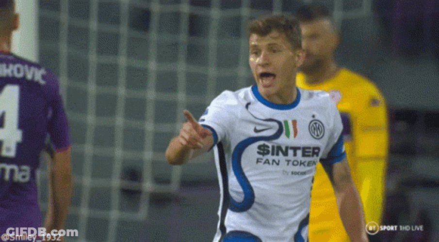 Nicolò Barella Berhalter Points At Someone GIF