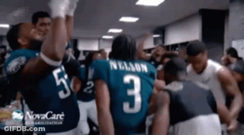 Number 3 On Football Player Jersey GIF