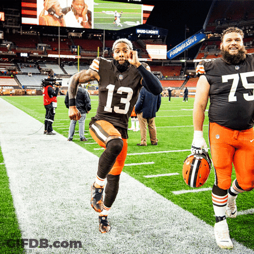 Odell Beckham Jr Ran And Jumped High GIF
