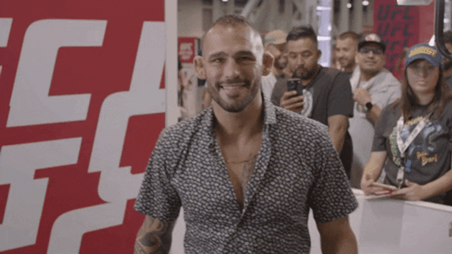 Ok Bye Santiago Ponzinibbio Salute GIF