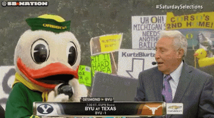 Oregon Ducks Eight Ball Toy GIF