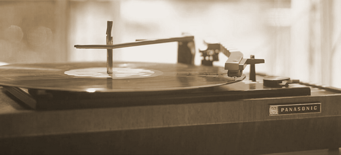 Panasonic Classic Turntable GIF