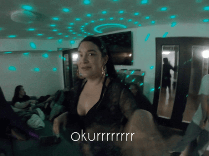 Party Girl Okurrr GIF