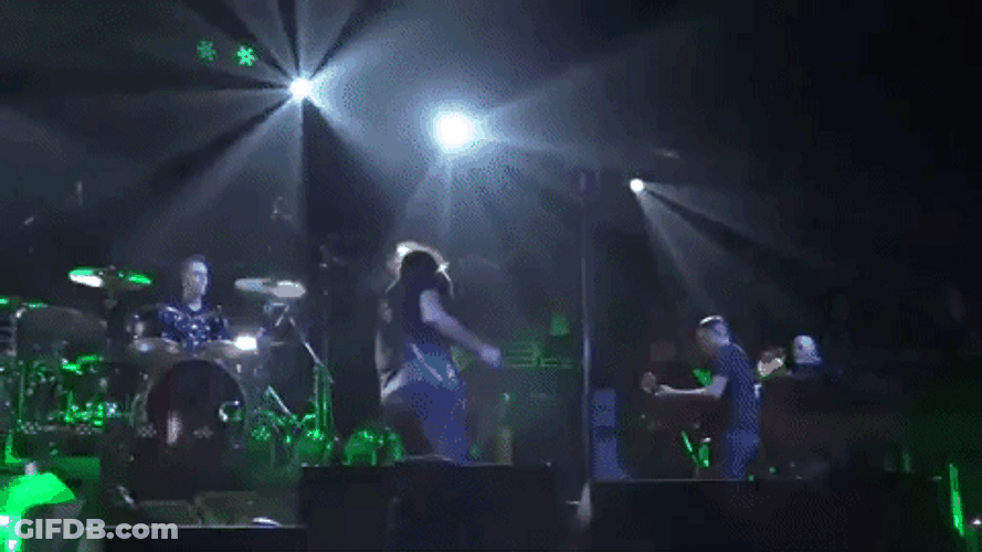 Pearl Jam Pumped Up Performance Kimmel Center GIF