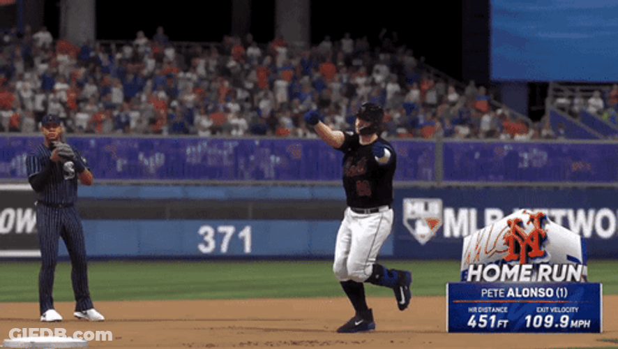 Pete Alonso Arm Circling GIF