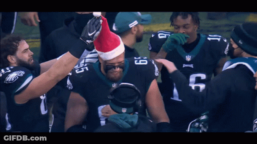 Philadelphia Eagles Player Wear Santa Hat GIF