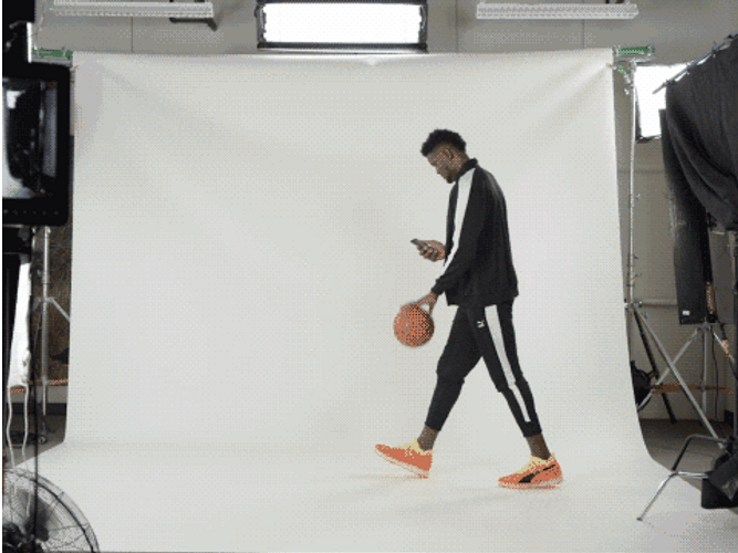 Phoenix Suns Ayton Dribbling Backwards GIF