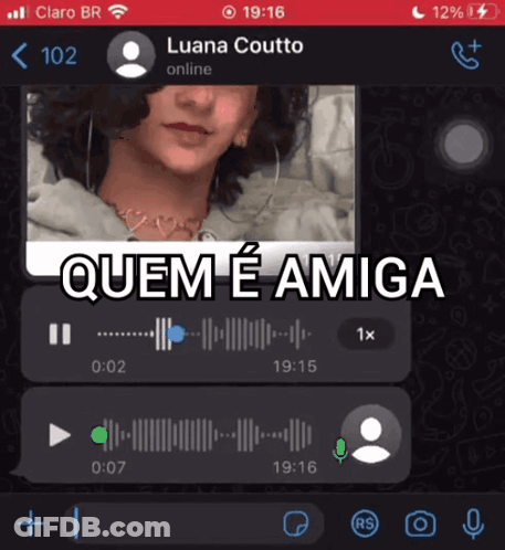 Phone Screen Saying Quem E Amiga GIF