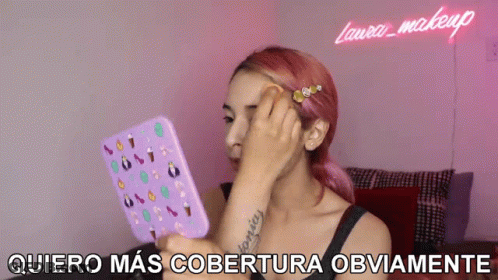 Pink-Haired Woman Saying Quiero Mas Cobertura GIF