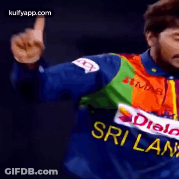 Player With Number 5 Jersey GIF