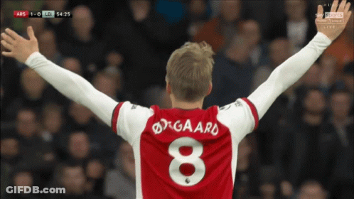 Player With Number 8 Jersey GIF