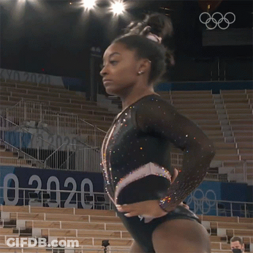 Pose Simone Biles GIF