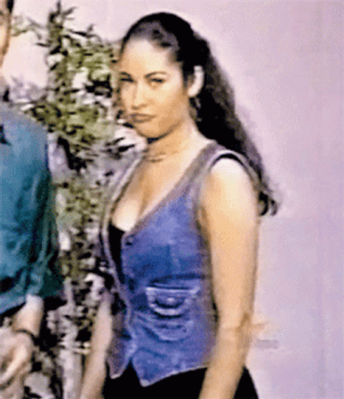 Pouty Lips Selena Quintanilla Yolo GIF