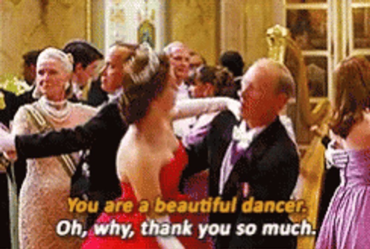 Princess Diaries 2 Mia Thermopolis Dancing With Guy GIF