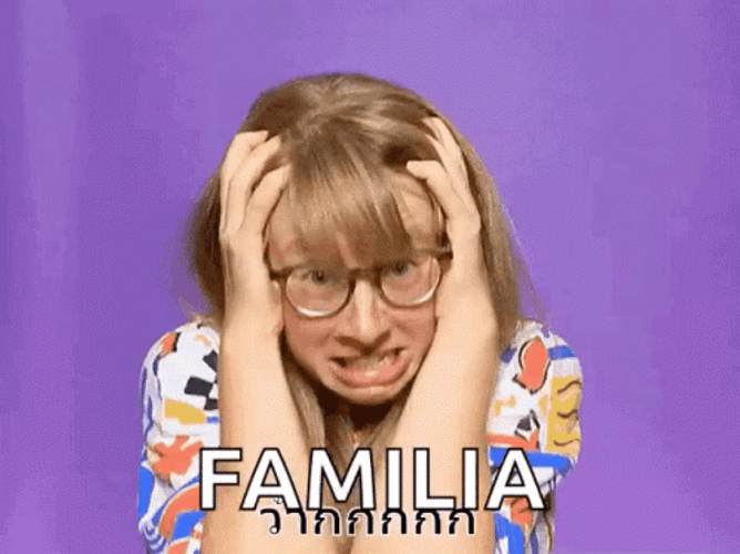 Pulling Hair Out Freaking Out Lady Familia GIF