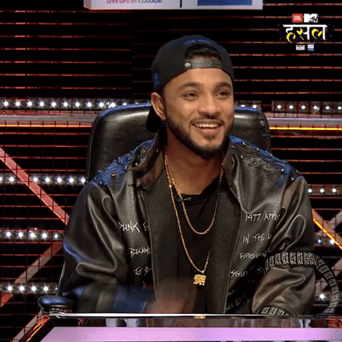 Raftaar Giving Flying Kiss GIF