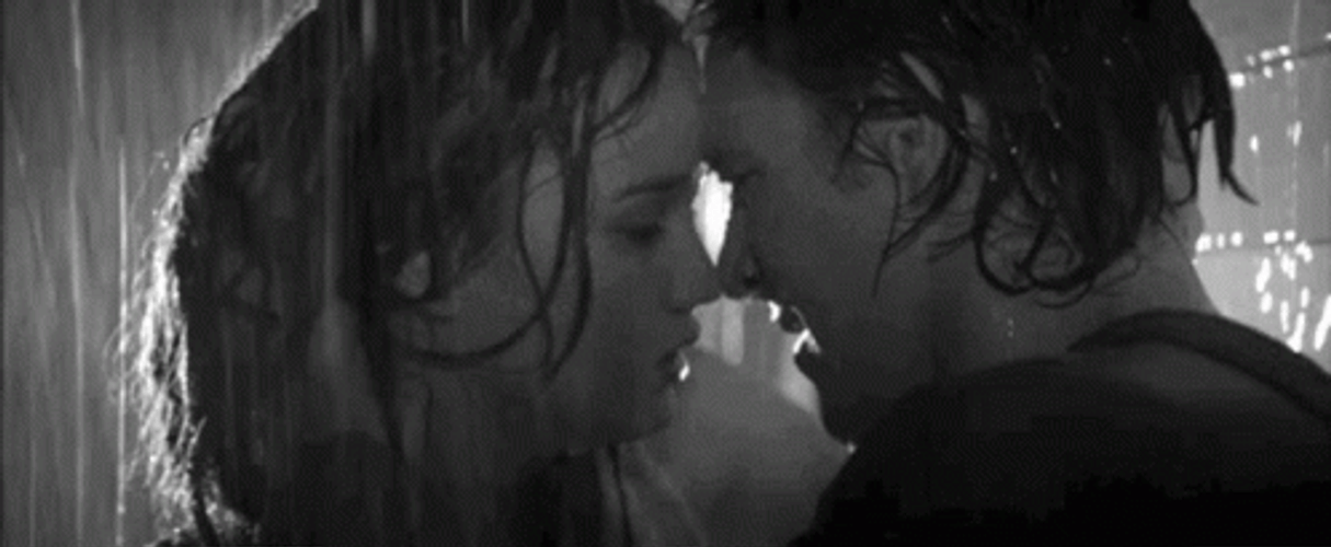 Rain Kiss Davydoff Intense GIF