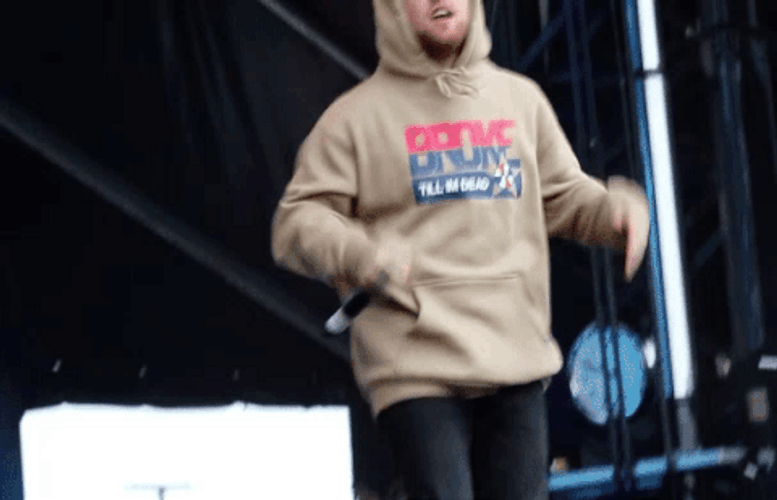 Rapper Mac Miller Nodding GIF