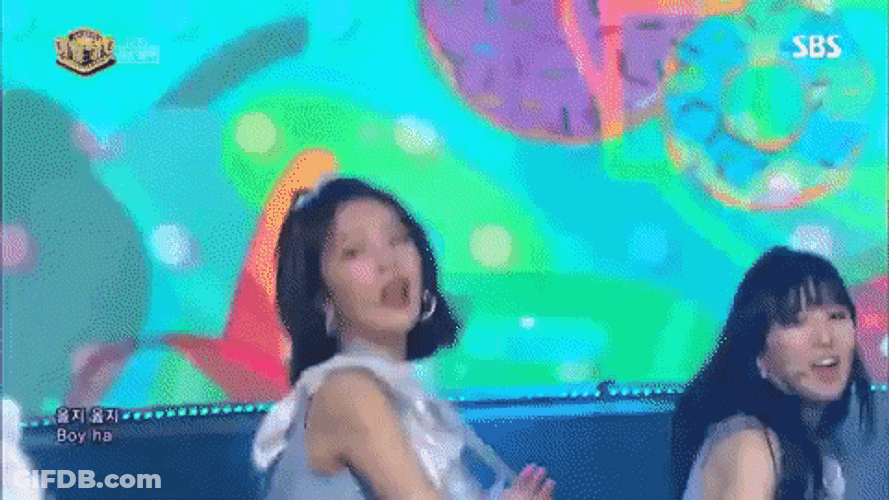 Red Velvet Yeri Short Hair GIF