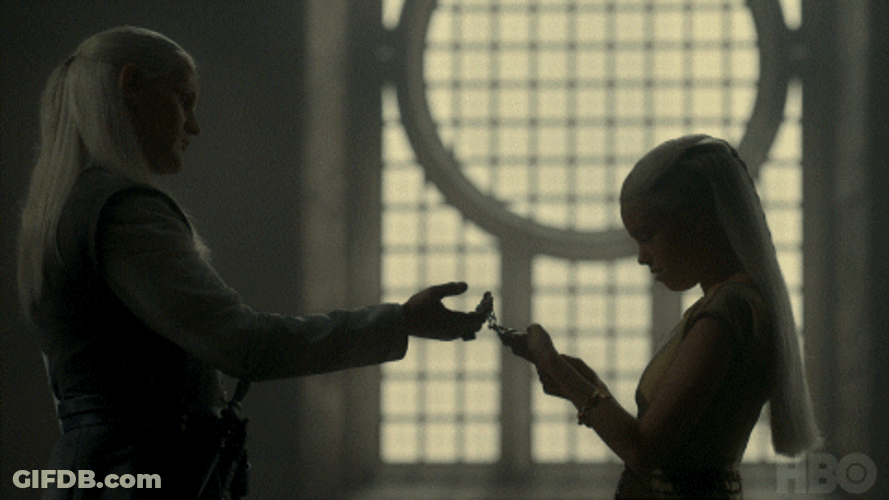 Rhaenys' Niece Rhaenyra Targaryen House Of Dragon GIF