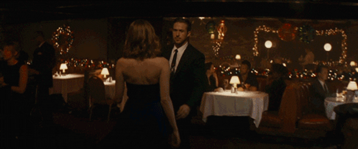 Romantic Kiss Dance La La Land GIF