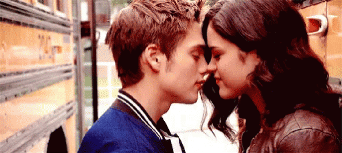 Romantic Kiss Liam Hayden Teen Wolf GIF