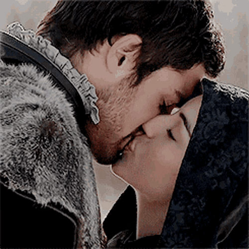 Romantic Kiss Mary Conde Reign GIF