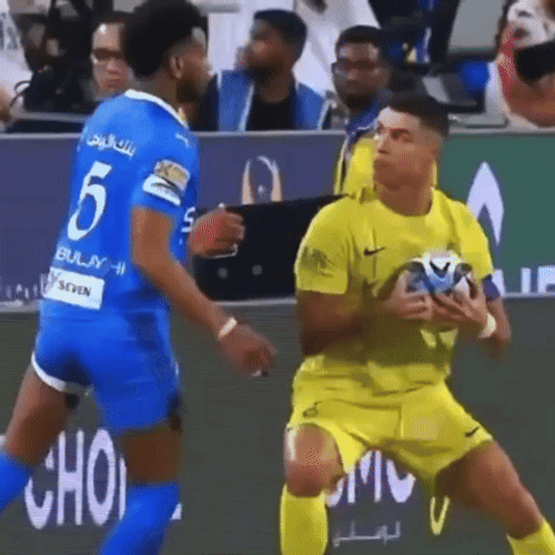 Ronaldo Al Nassr Elbowed Opponent GIF