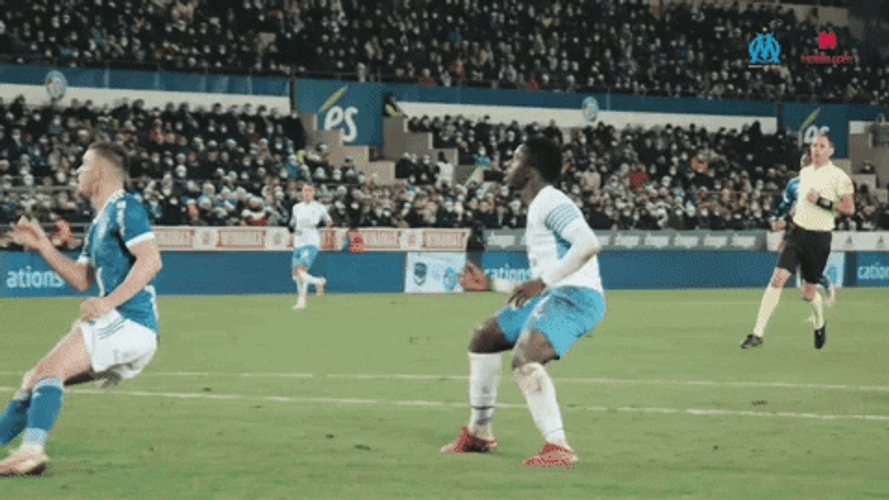 Ronaldo Free Kick In Live Game GIF