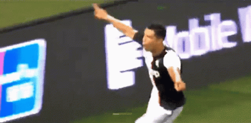 Ronaldo Running Siu Jump Celebration GIF