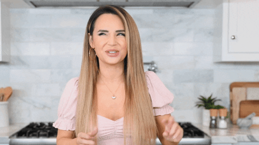 Rosanna Pansino This Close GIF