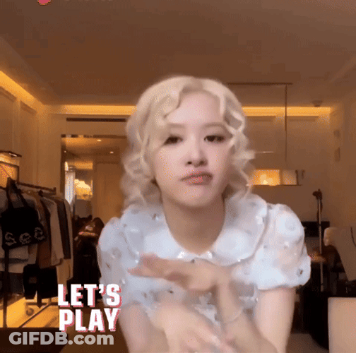Rose Play And Dances Apt Song GIF