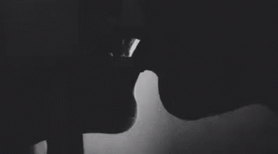 Rough Kiss On Zoom In GIF