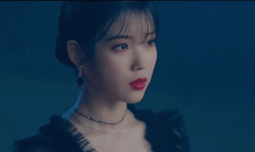 Sad Goodbye Crying Hotel Del Luna Korean Drama GIF