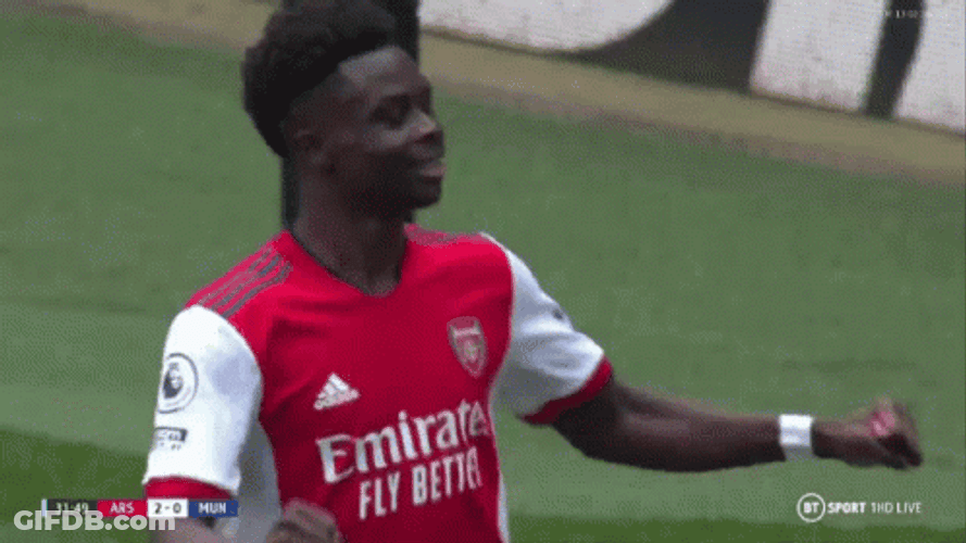 Saka Flying Kiss GIF