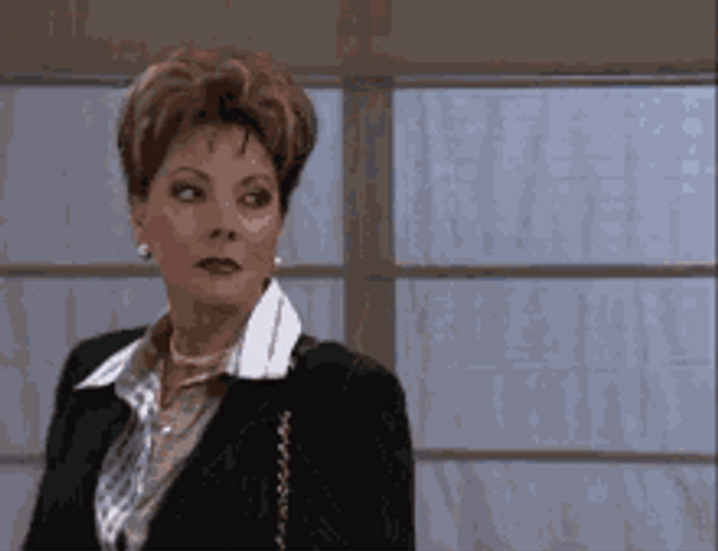 Sarcastic Laugh Alba La Madrasta The Stepmom GIF