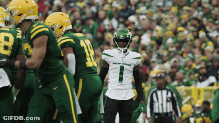 Sauce Gardner Watching His Opponents GIF