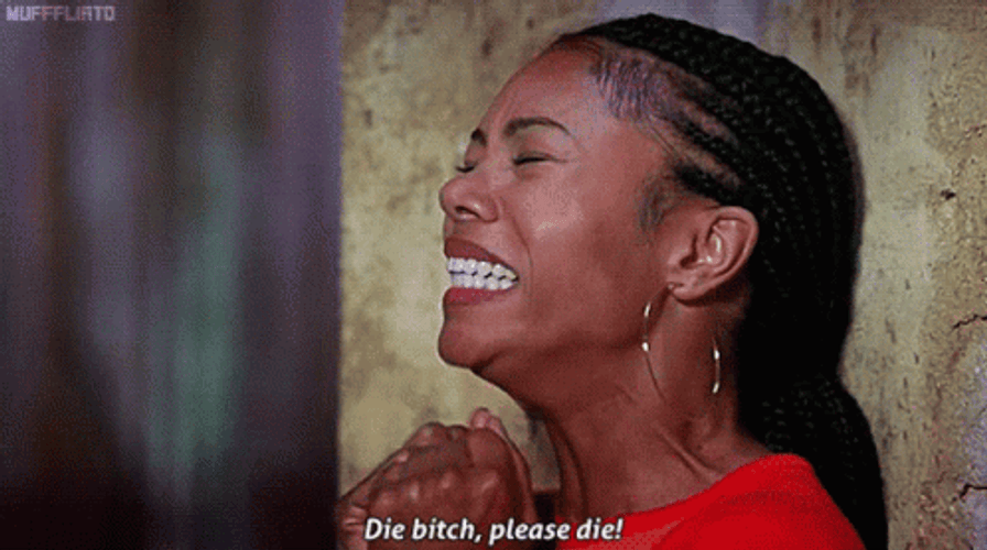Scary Movie 2 Regina Hall Crying GIF
