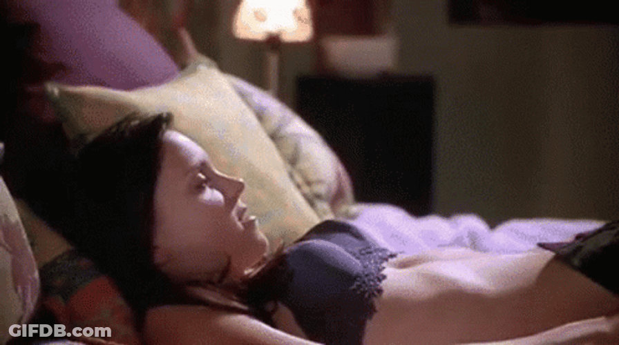 Scary Movie Anna Faris Bed Scene GIF