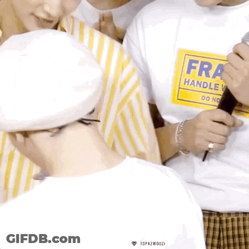 Seventeen Woozi Heart Fingers GIF