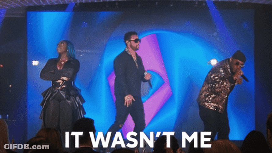 Shaggy It Wasnt Me Singing Live GIF