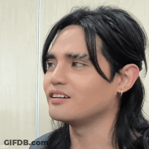 Shalom Gic Fam Logo Blurred GIF